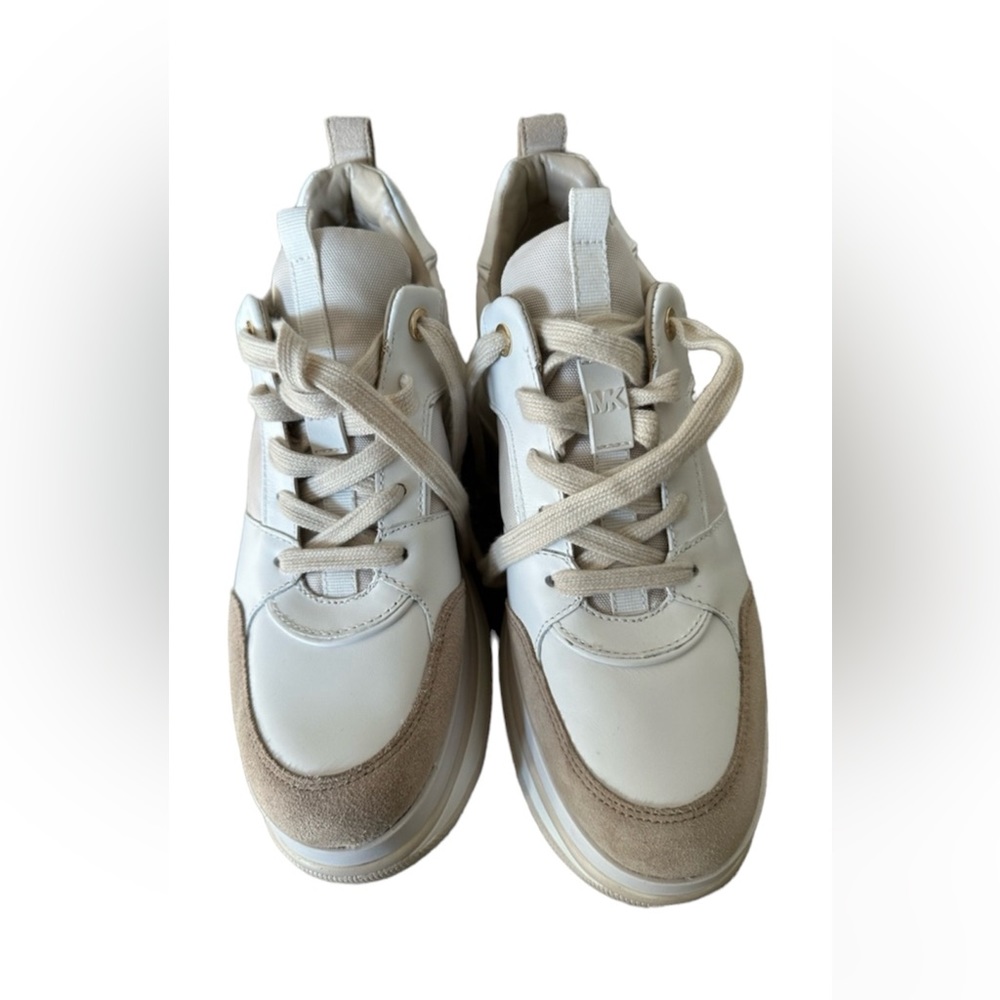 Michael Kors Felicia Platform lace up tan and white retro sneakers - Picture 2 of 7